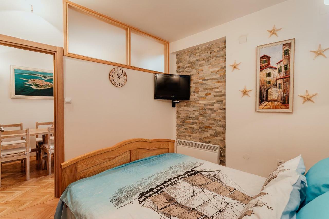Stone House Херцег Нови Екстериор снимка